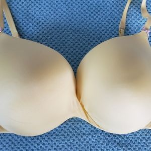 Victoria Secret Plunge Push-up